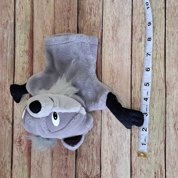 Vtg Disney 90's Pocahontas Meeko the Racoon Hand Puppet Mattel Gray Black Plush - Picture 12 of 13